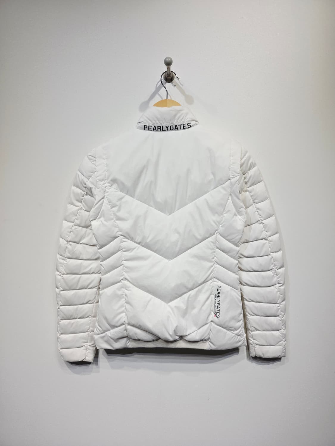 파리게이츠 여성 쉐브론 퀼팅 경량 구스다운 자켓 상품이미지5