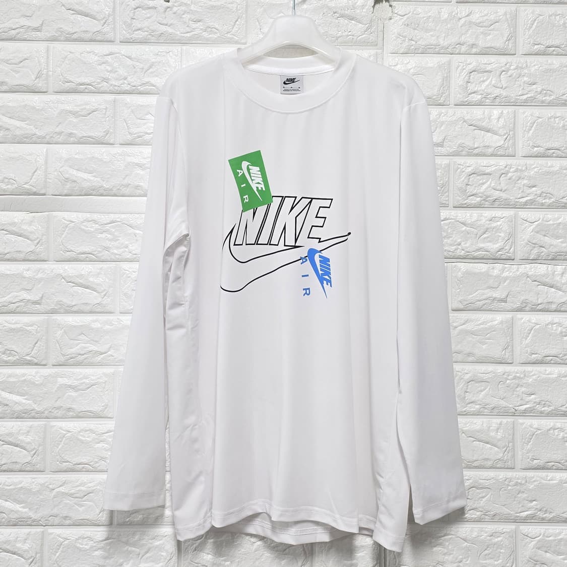 나이키 화이트 그래픽 롱슬리브 L 상품이미지1