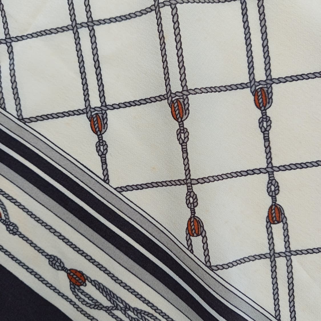 LANCEL 란셀 쁘띠 스카프(64cm) [BF10751-81-05] 상품이미지7