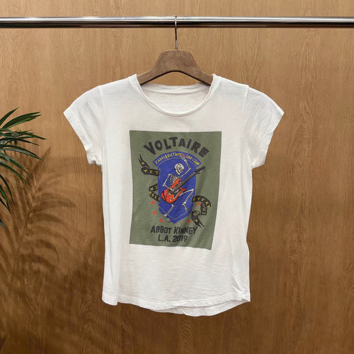 쟈딕 앤 볼테르 반팔 티셔츠 스켈레톤 그래픽 프린팅 디테일 화이트 상품이미지1