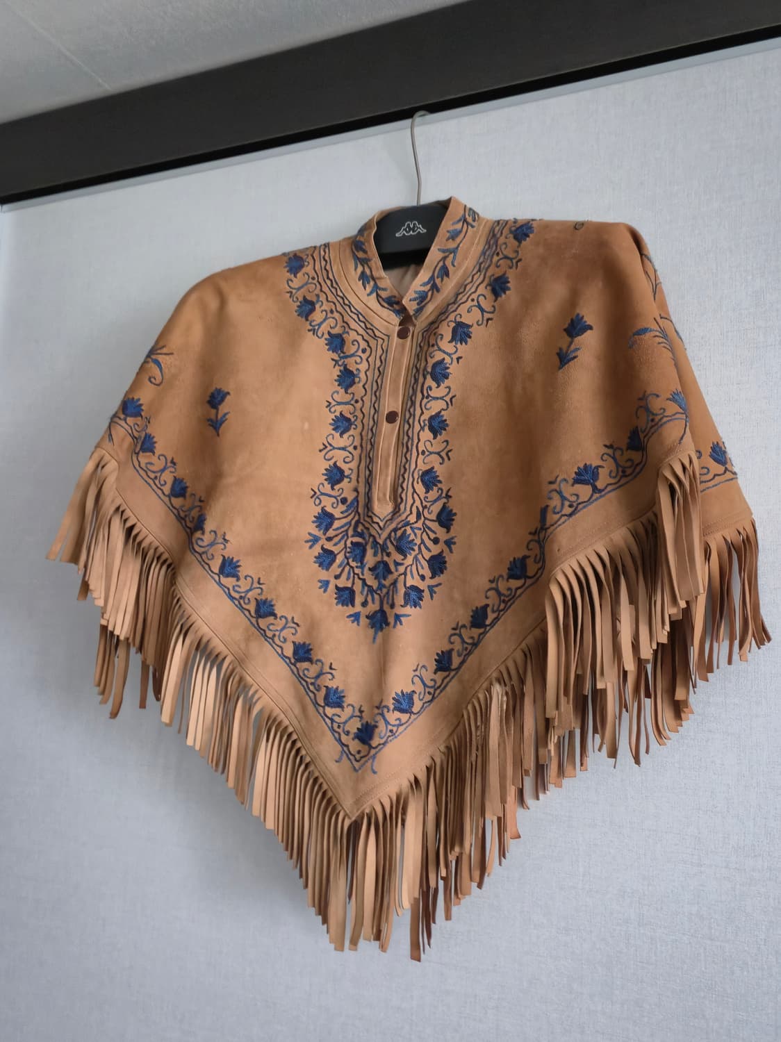 에코 스웨이드 자수 프린지 판초 상품이미지8