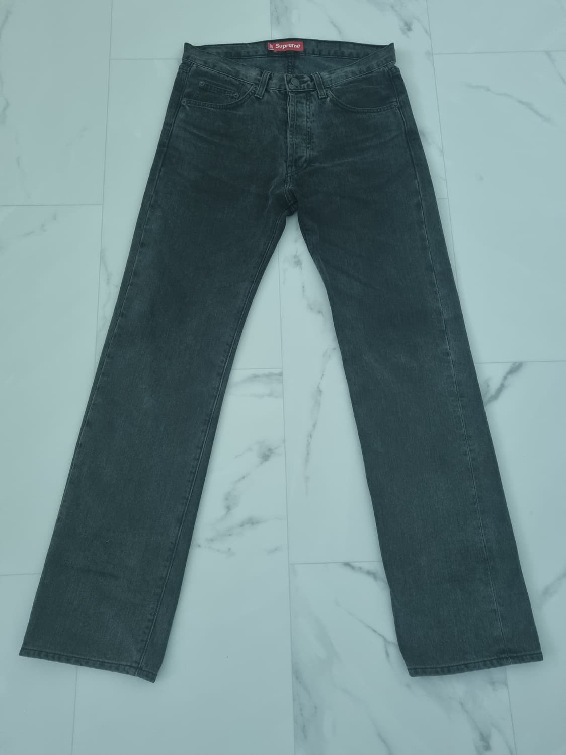 슈프림 흑청데님30 상품이미지1