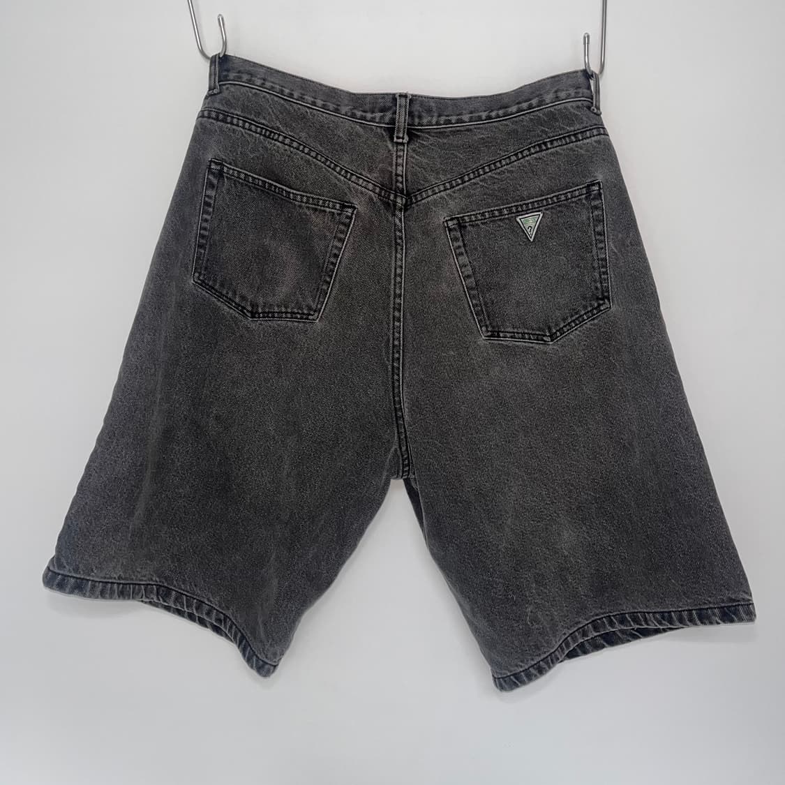 Guess jeans shorts 36 상품이미지2