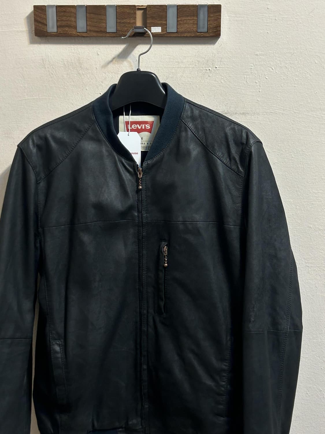 리바이스 레더 봄버 자켓 상품이미지3