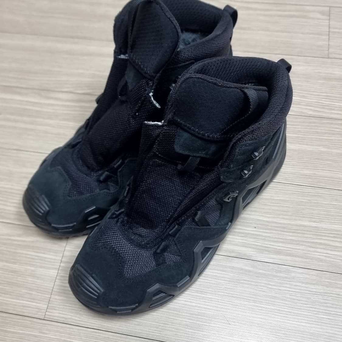 로바 제피어 고어텍스 블랙 등산화(265) 상품이미지2