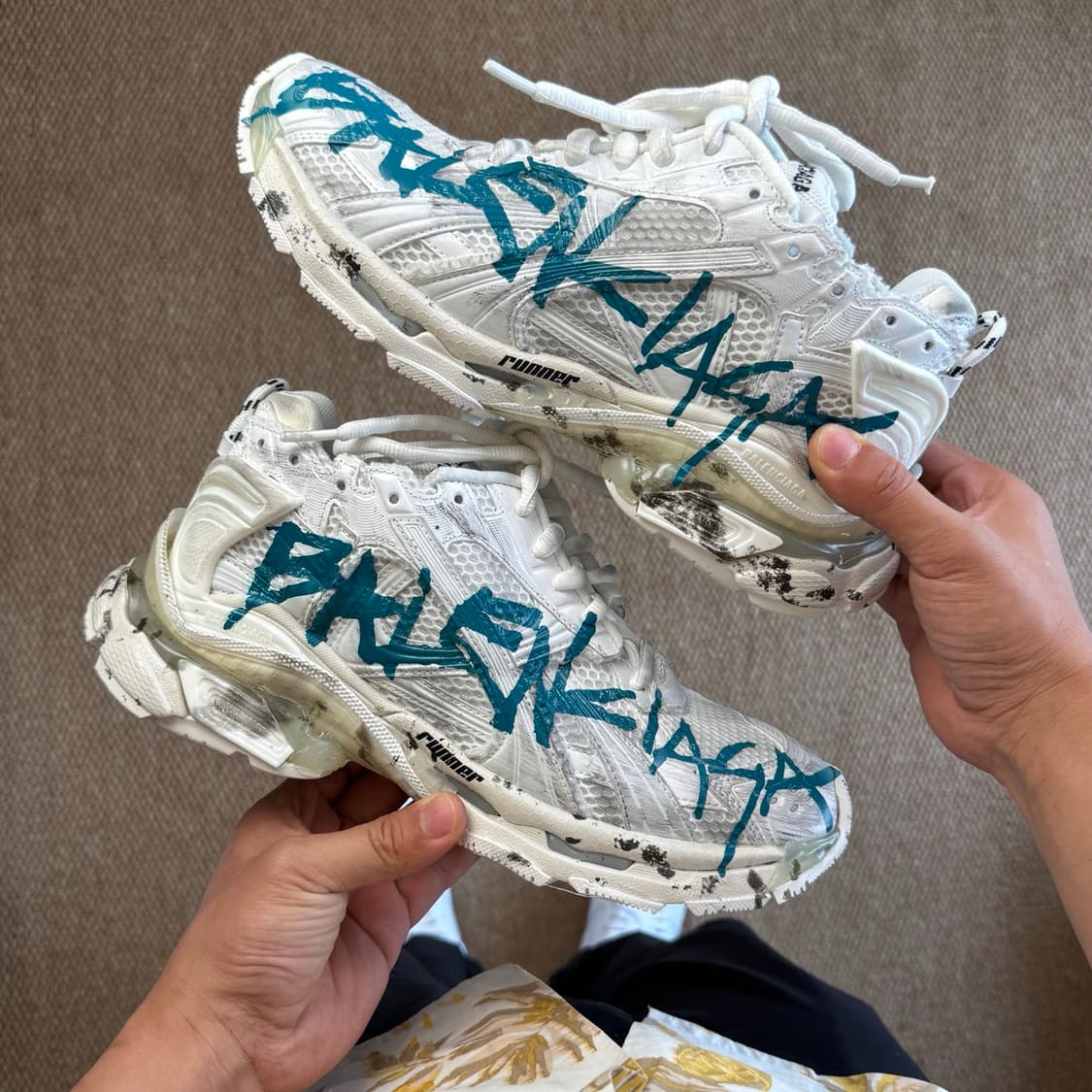 발렌시아가 Runner 상품이미지3