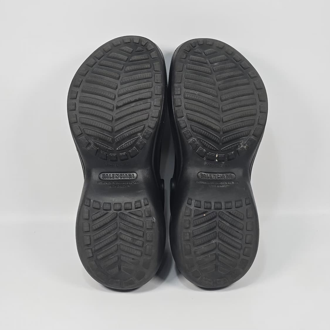 발렌시아가 데코레이티브 참 슬립온 크록스 샌들 ( 260 ) 상품이미지7