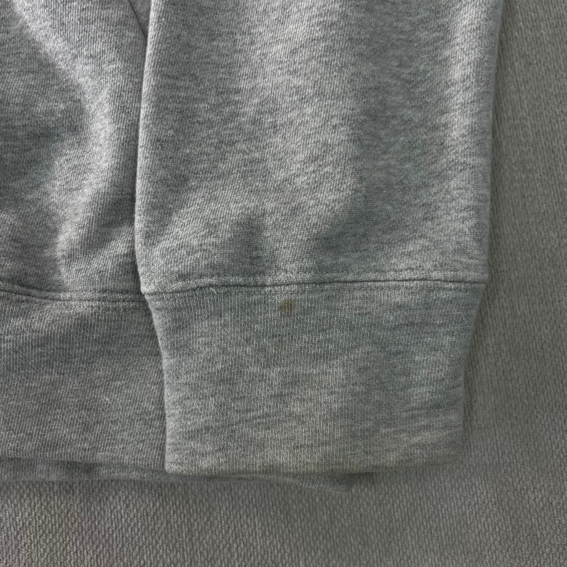 100 꼼데가르송 레드 하트와펜 그레이 후드티  상품이미지7