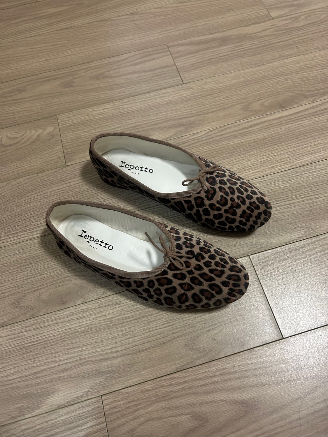 레페토 레오파드 플렛슈즈 상품이미지2