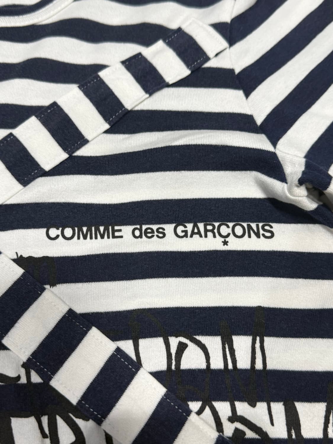 2015 꼼데가르송 너의 자유를 입어 롱슬리브 티셔츠 상품이미지3