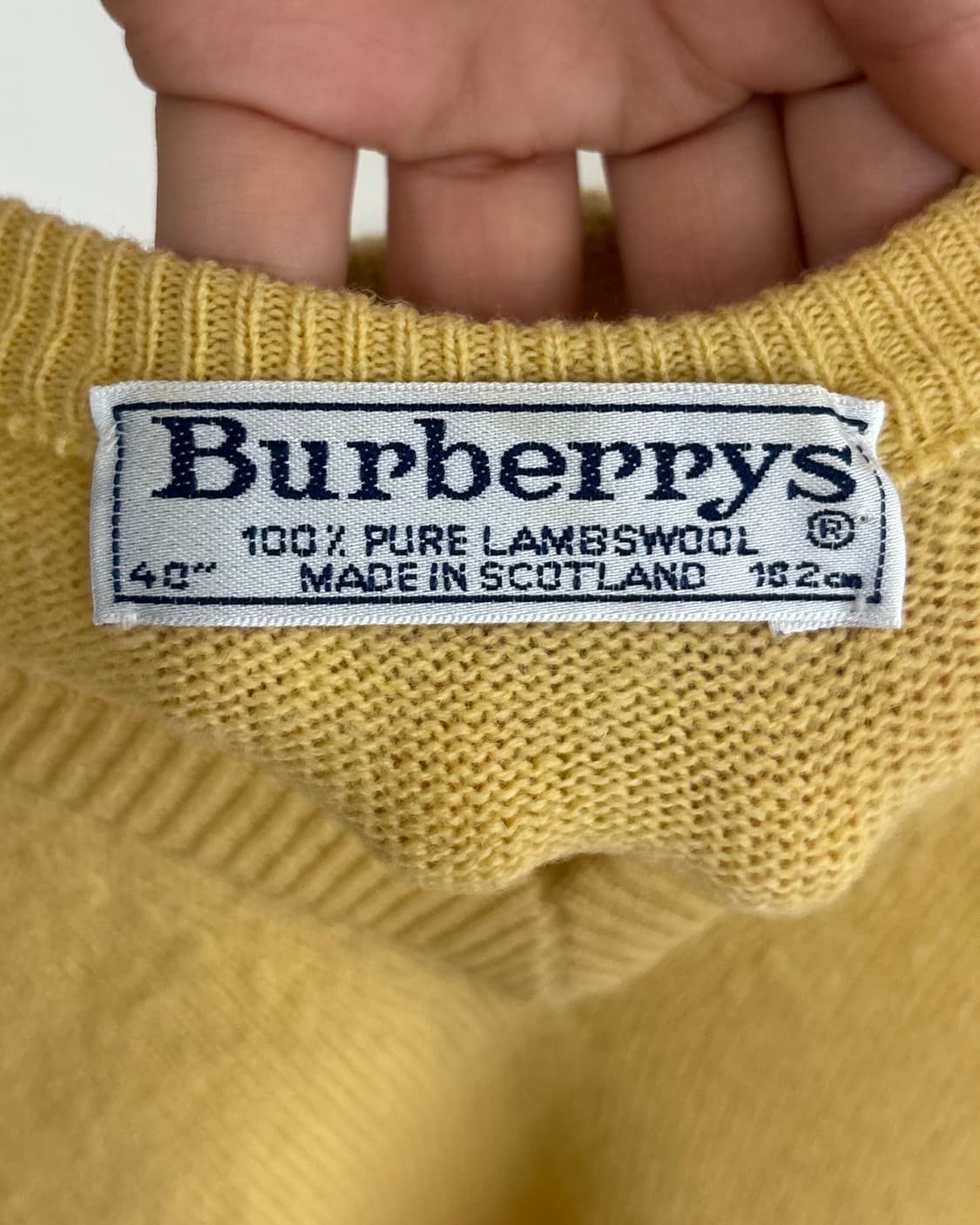 버버리 빈티지 옐로우 브이넥 풀오버 니트 스웨터 상품이미지7