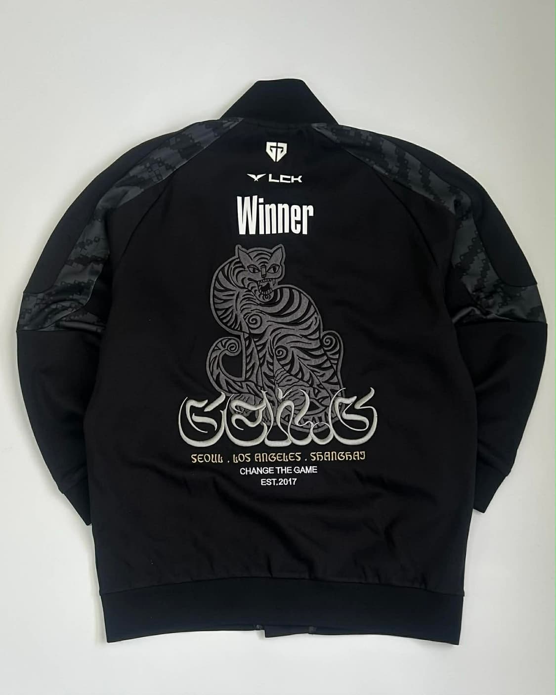 [S] 푸마 젠지 LCK 선수 지급용 바시티 자켓 상품이미지8