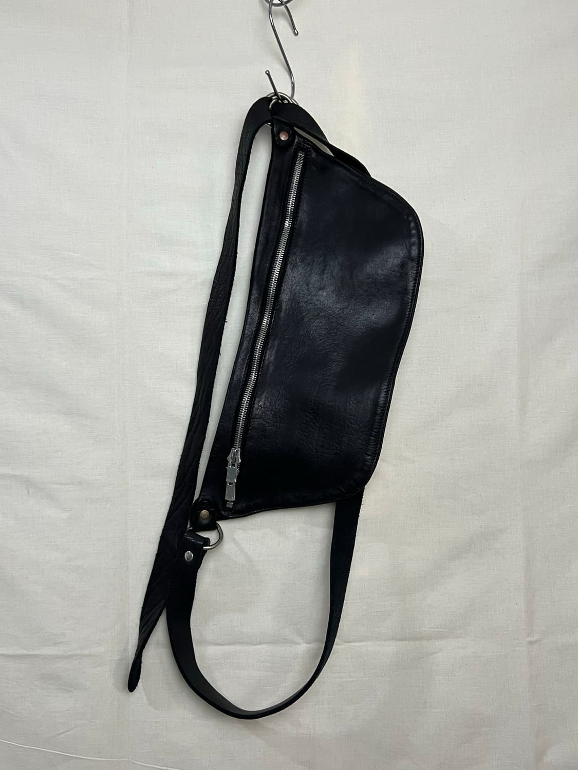 구이디 q10 레더 백 상품이미지1