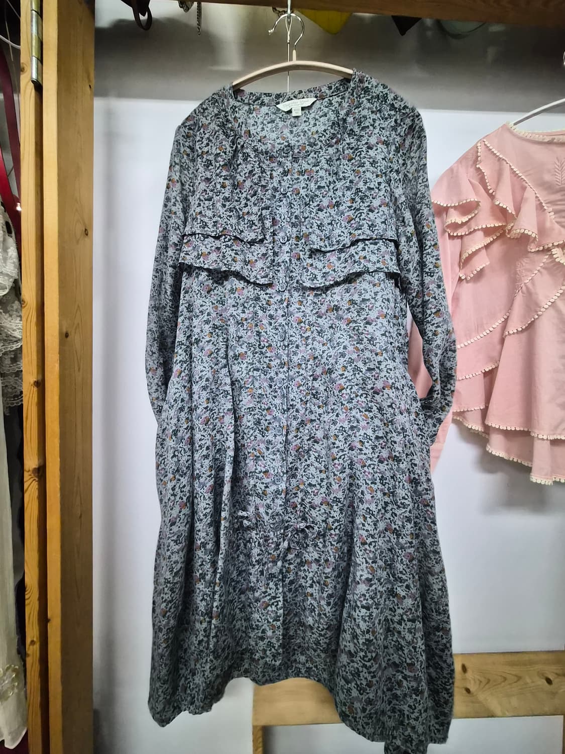 써스데이아일랜드 셔링 원피스 상품이미지2