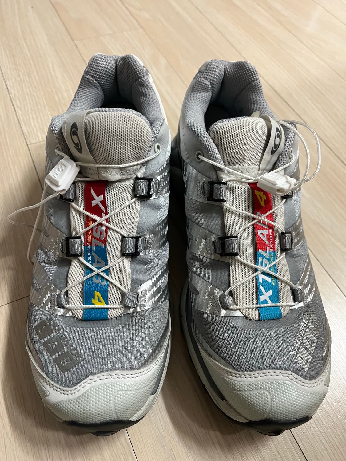 살로몬 XT-4 OG 샤크스킨 상품이미지1