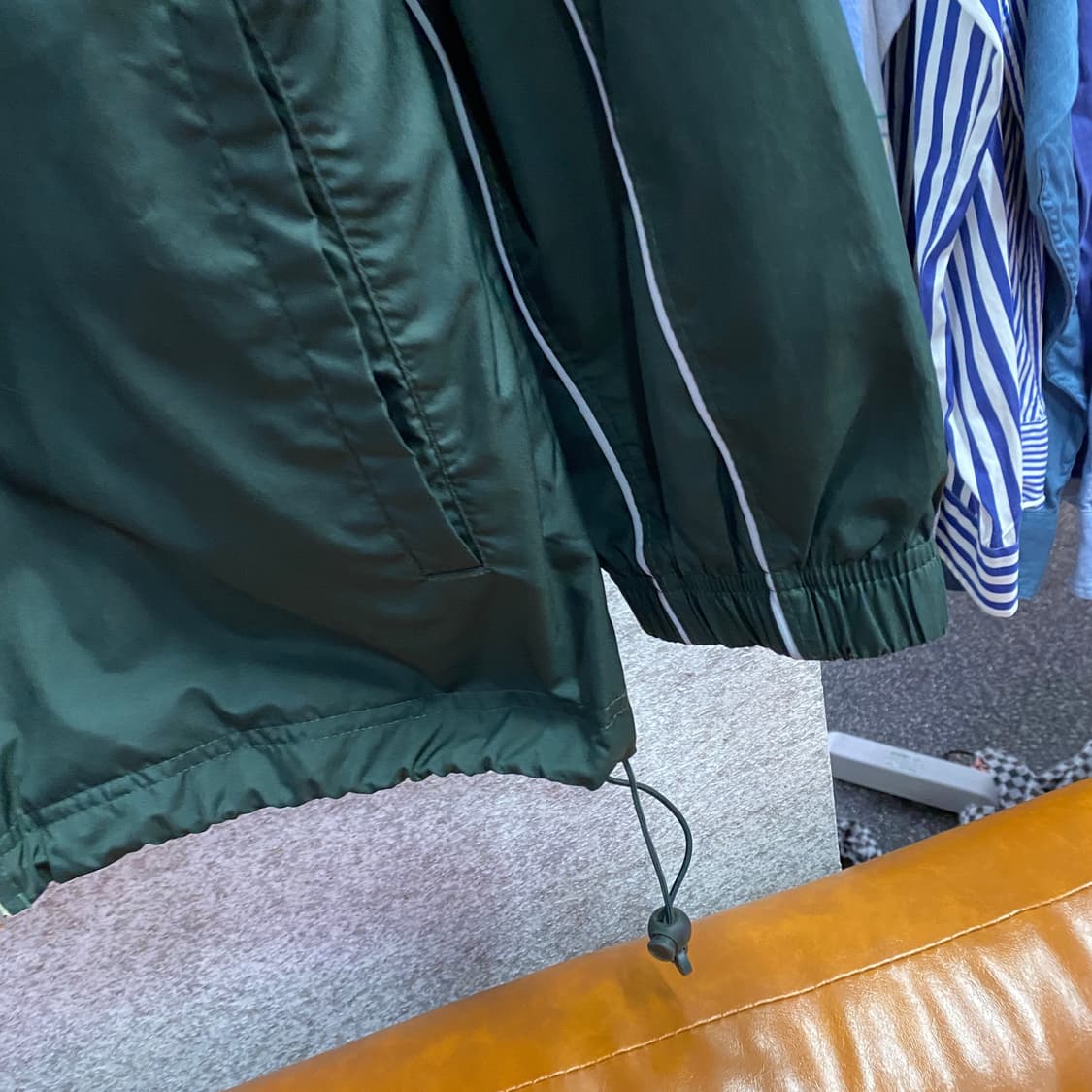 나이키 올드스쿨 스우시 딥그린 바람막이 자켓 B4571 상품이미지5