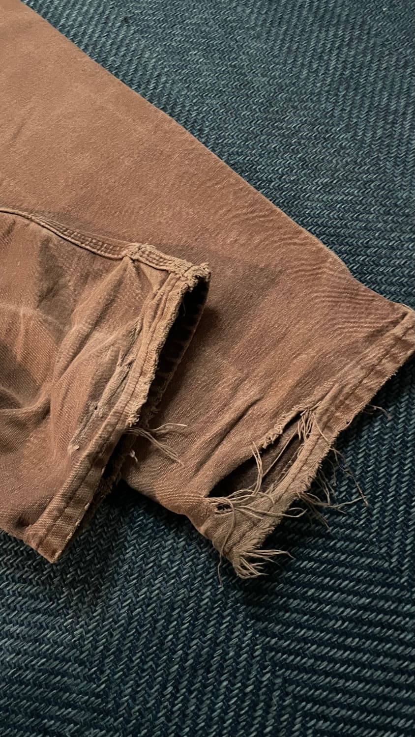 칼하트 더블니 B136 하드페이딩 상품이미지3