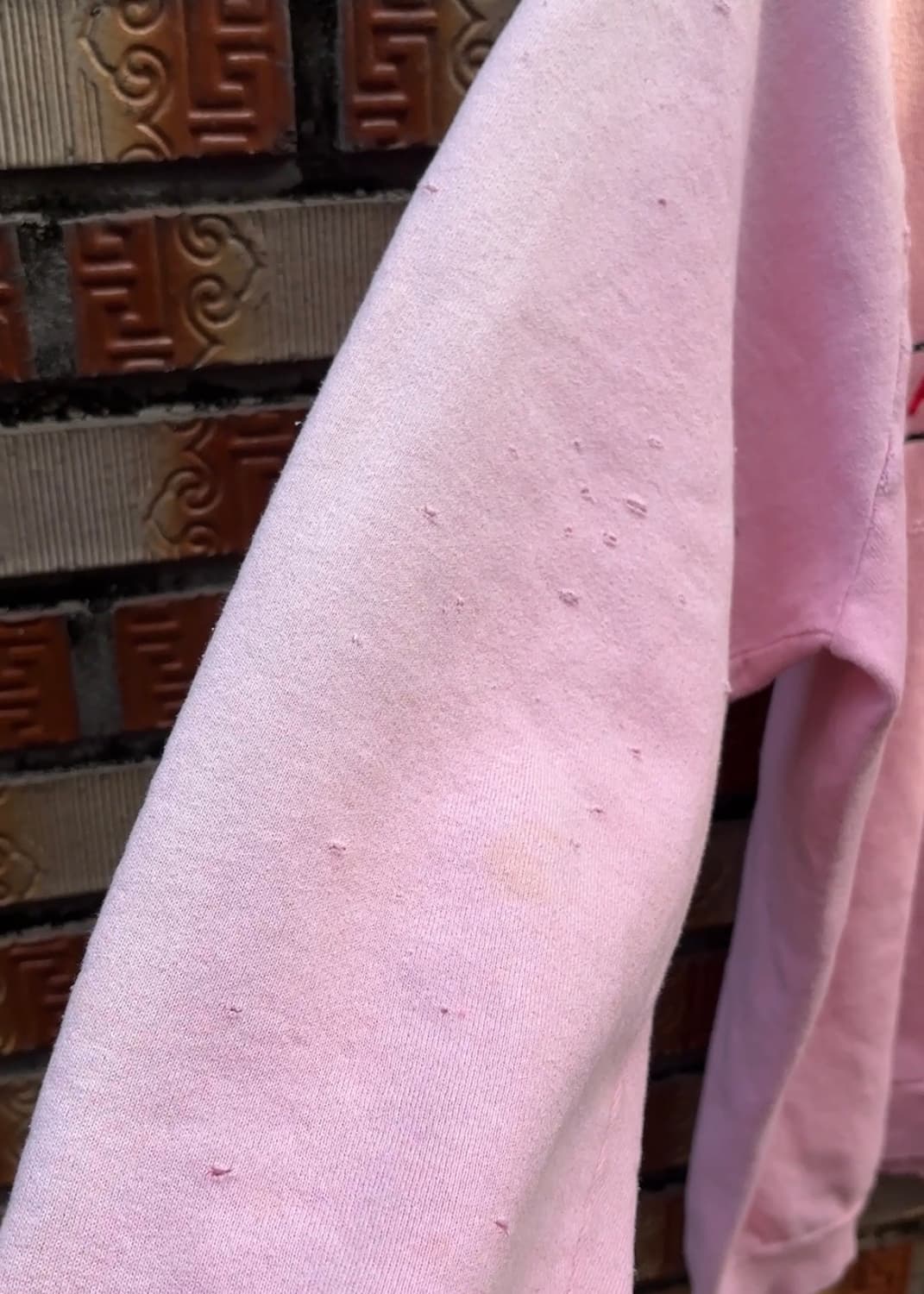 90s fruit of the loom 디스트레스드 핑크다잉 스웻셔츠 상품이미지5