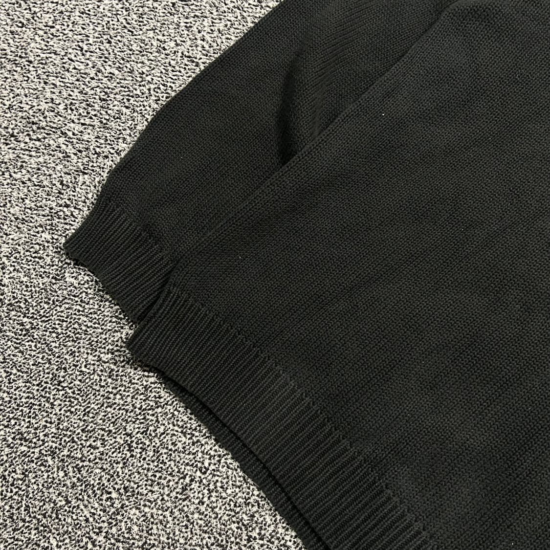 폴로(POLO RalphLauren)블랙 브이넥 니트 상품이미지3