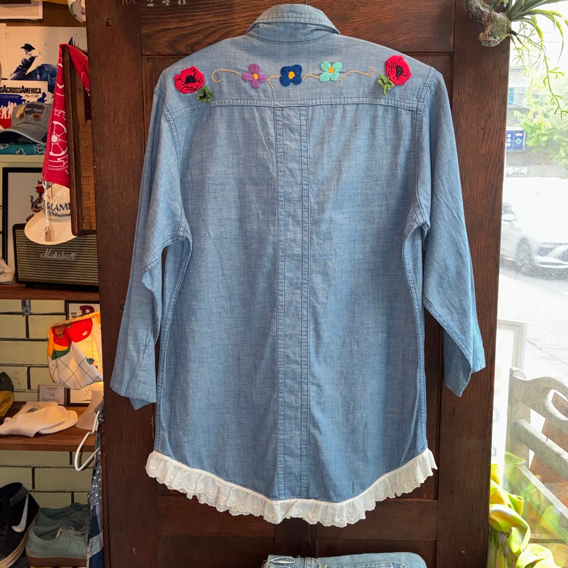 70s Lee Flower Embroidery Chambray Shirt 상품이미지6