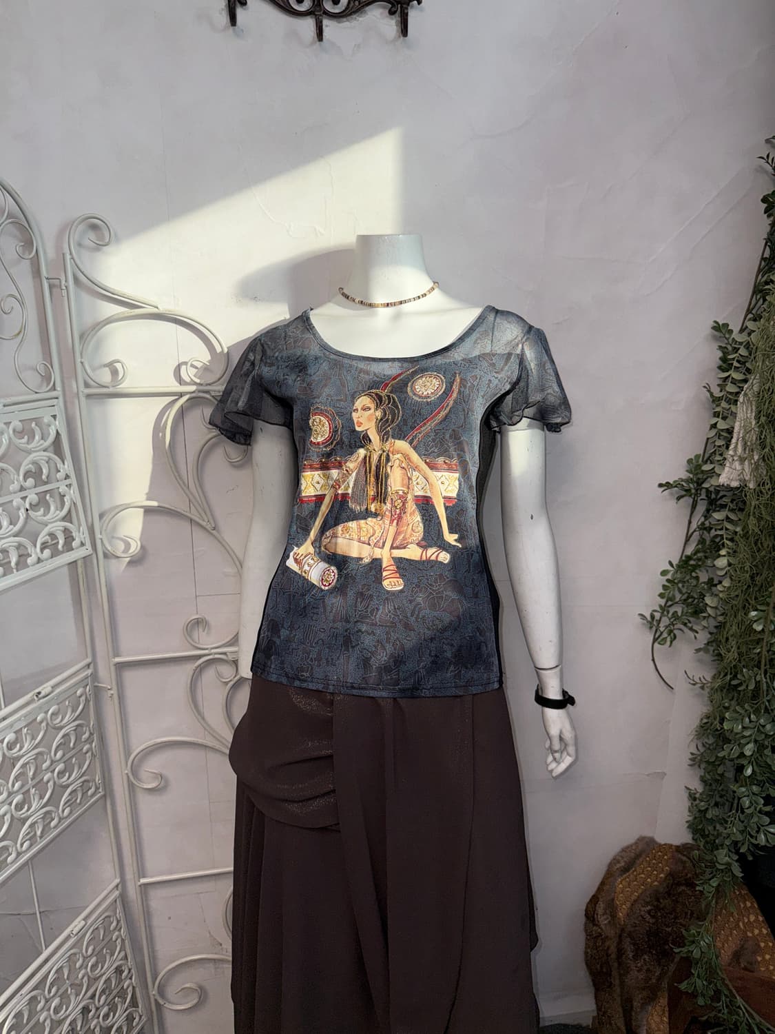 Navy ancient girl graphic mesh top 상품이미지7