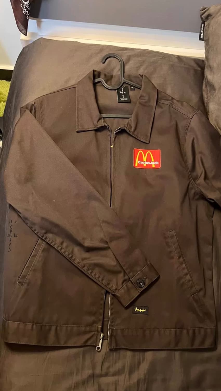 [M] 트레비스 스캇 x 캑터스잭 x 맥도날드 워크자켓 상품이미지1