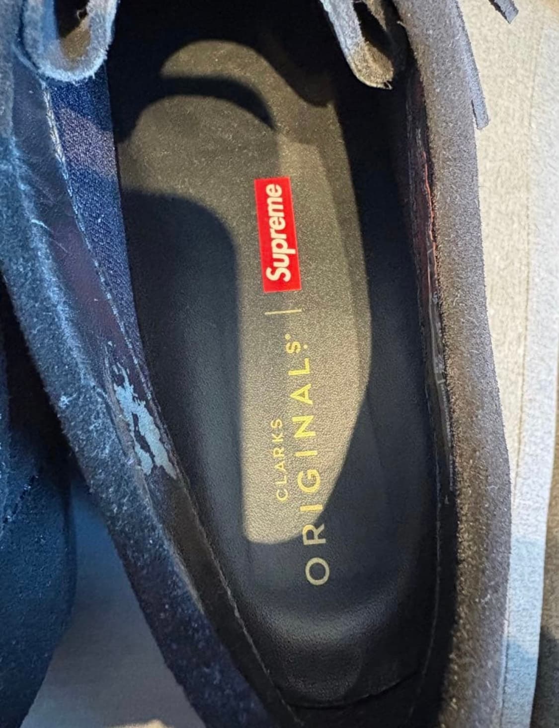 클락스 x 슈프림 왈라비 고어텍스 블랙 상품이미지2