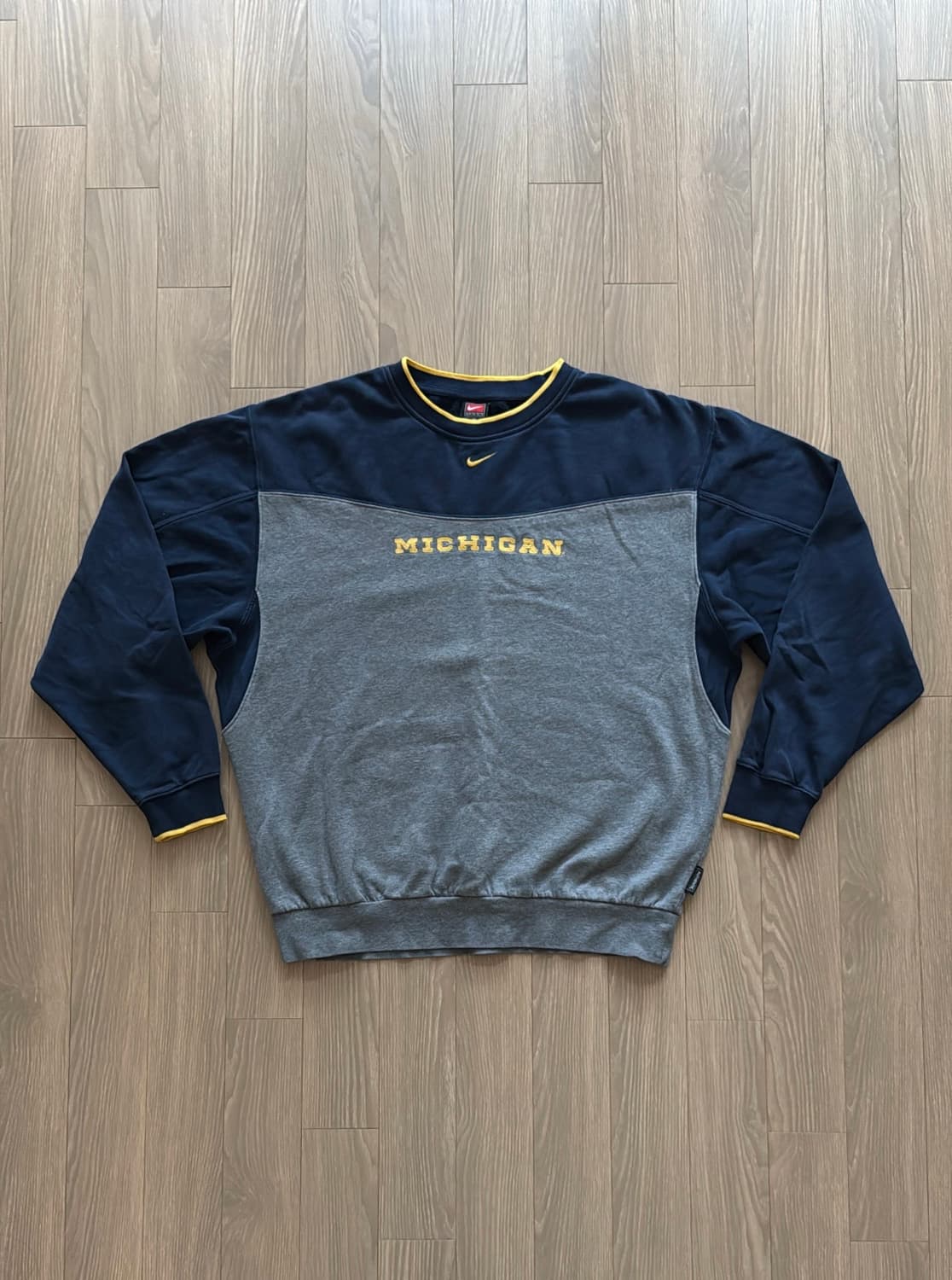 00s 나이키 빈티지 아카이브 스웻셔츠 상품이미지1