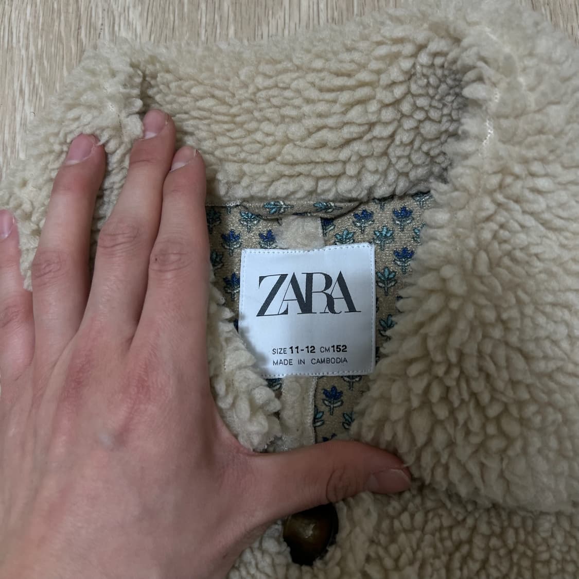 자라 여성 오버핏 양털 뽀글이 후리스 자켓 M/95  상품이미지4