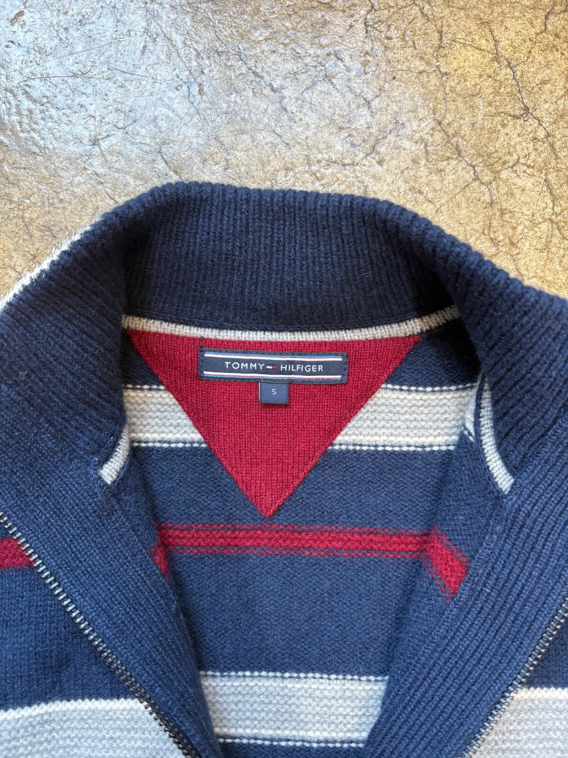 타미힐피거 멀티 컬러 니트 집업 상품이미지3