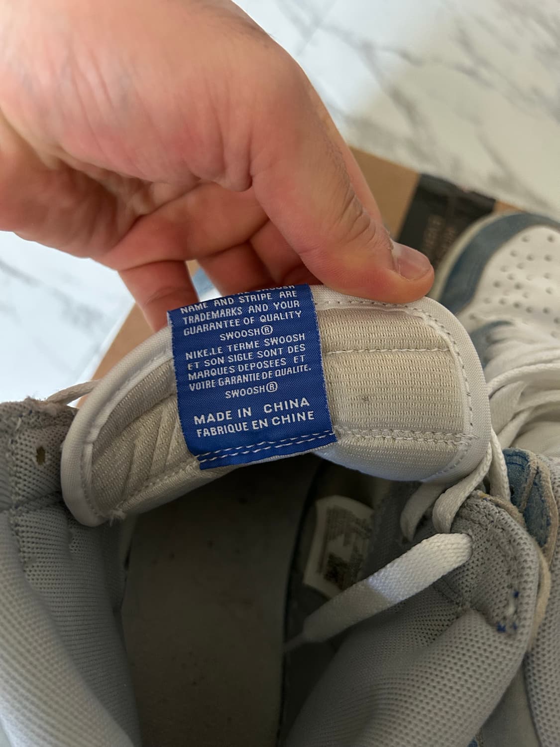 조던 1 레트로 하이 OG 하이퍼 로얄 상품이미지3