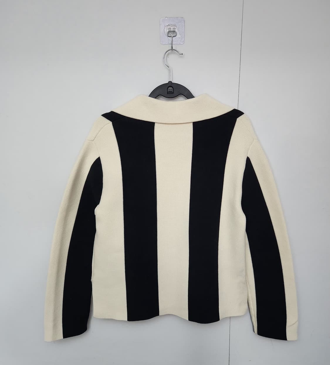 아르켓 브이넥니트 카라니트 95 66 상품이미지2