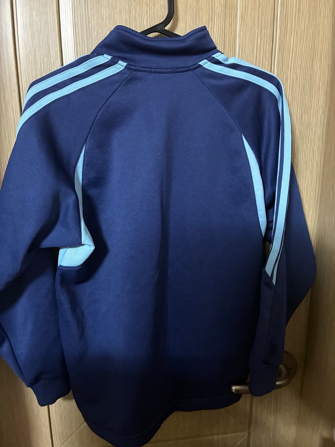 아디다스 네이비 트랙탑 상품이미지2