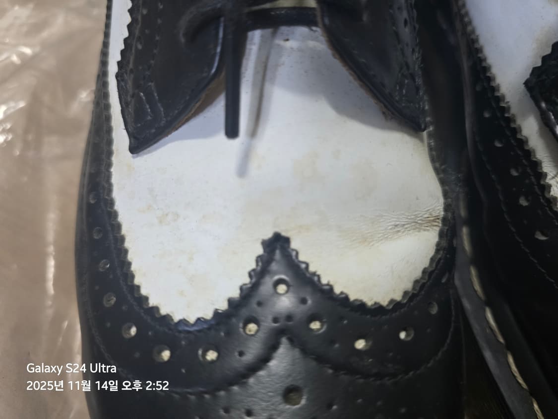 닥터마틴 10458 미키마우스  235/uk4 판매 상품이미지8