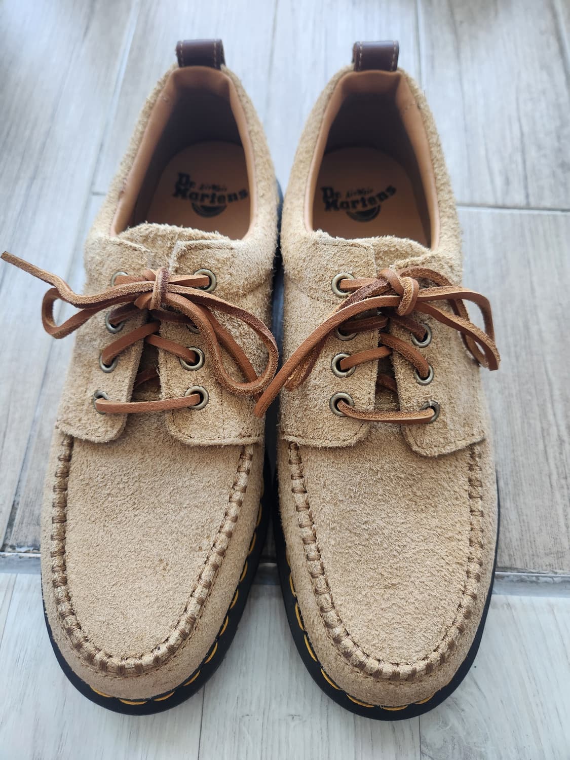 닥터마틴 로웰 스웨이드 버터스카치 (280) 상품이미지2