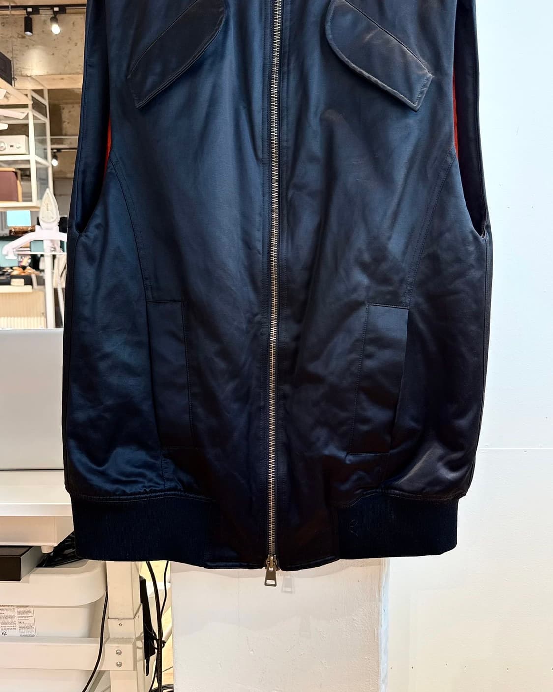 에리카 카발리니 블랙 봄버 베스트 자켓  상품이미지6