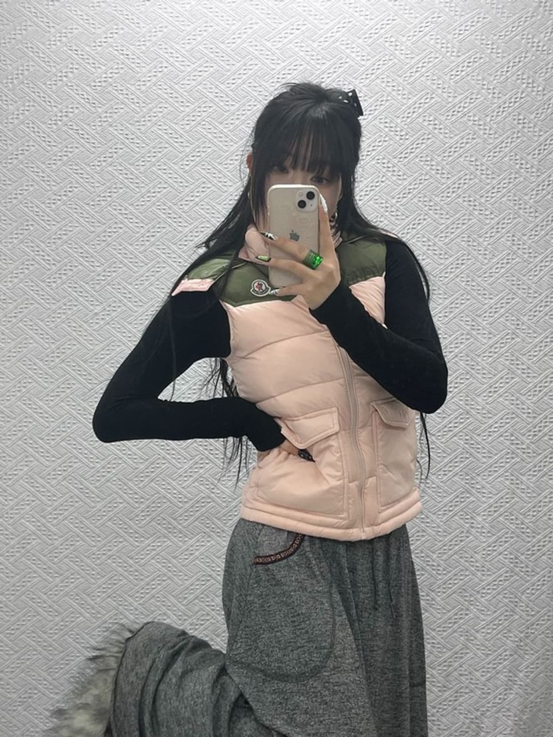 몽클레어 레트로 00's 딸기우유 말차 구스다운 패딩 조끼 C08518 상품이미지2