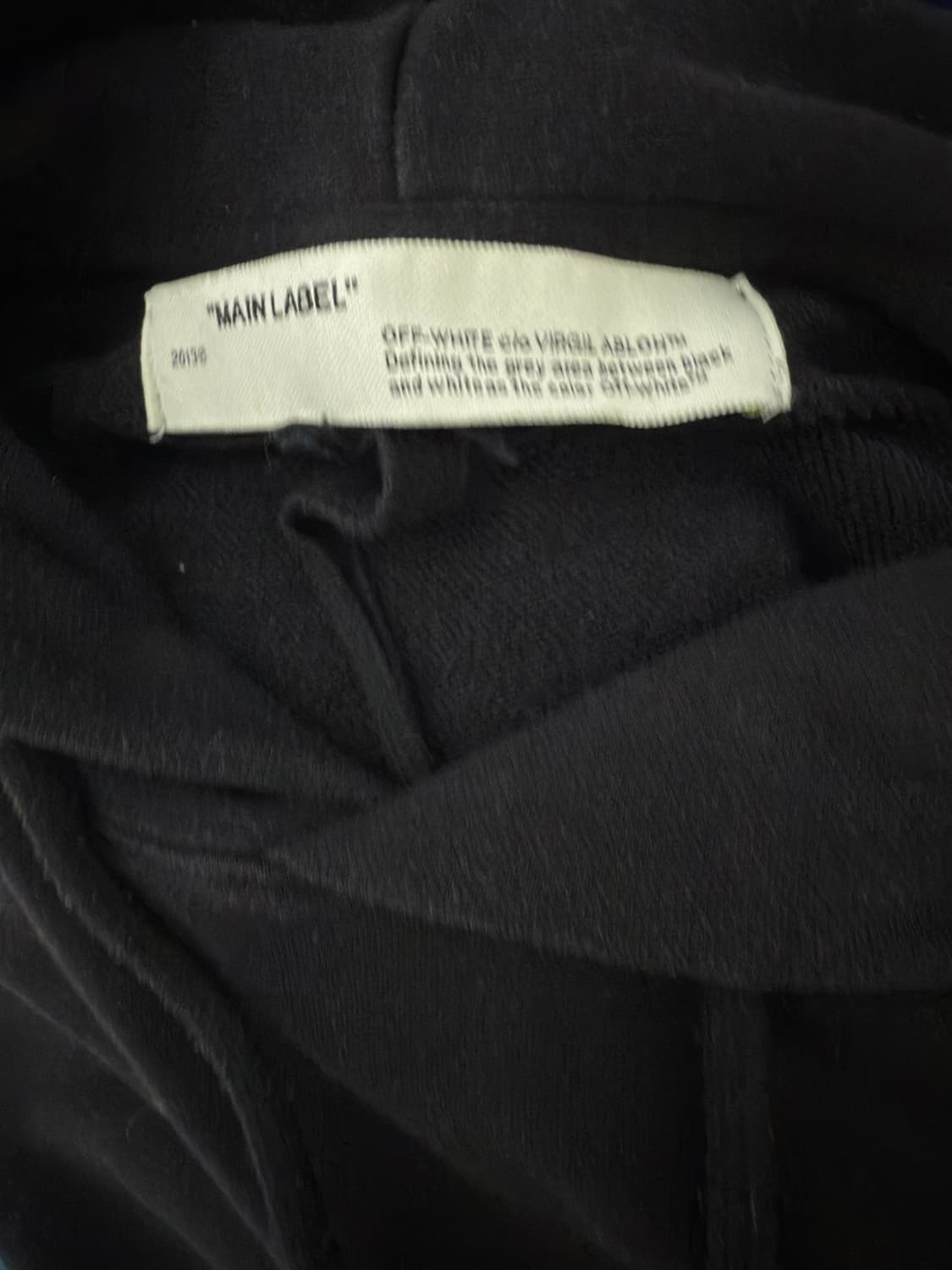 오프화이트 후드티m 판매합니다 상품이미지3