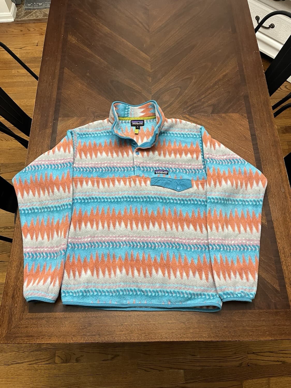 19FW 파타고니아 신칠라 스냅-T 아줄/오렌지 아즈텍 패턴 상품이미지1