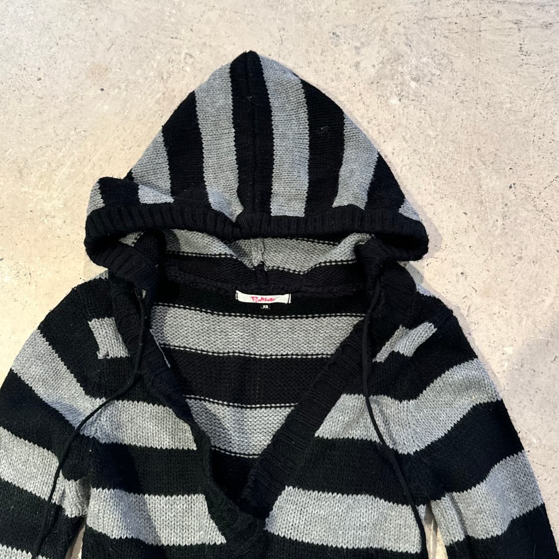 스트라이프 폼폼 후드 니트 상품이미지2