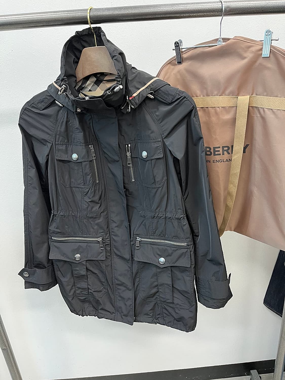 여) 버버리 브릿 나일론 후드 사파리 상품이미지1