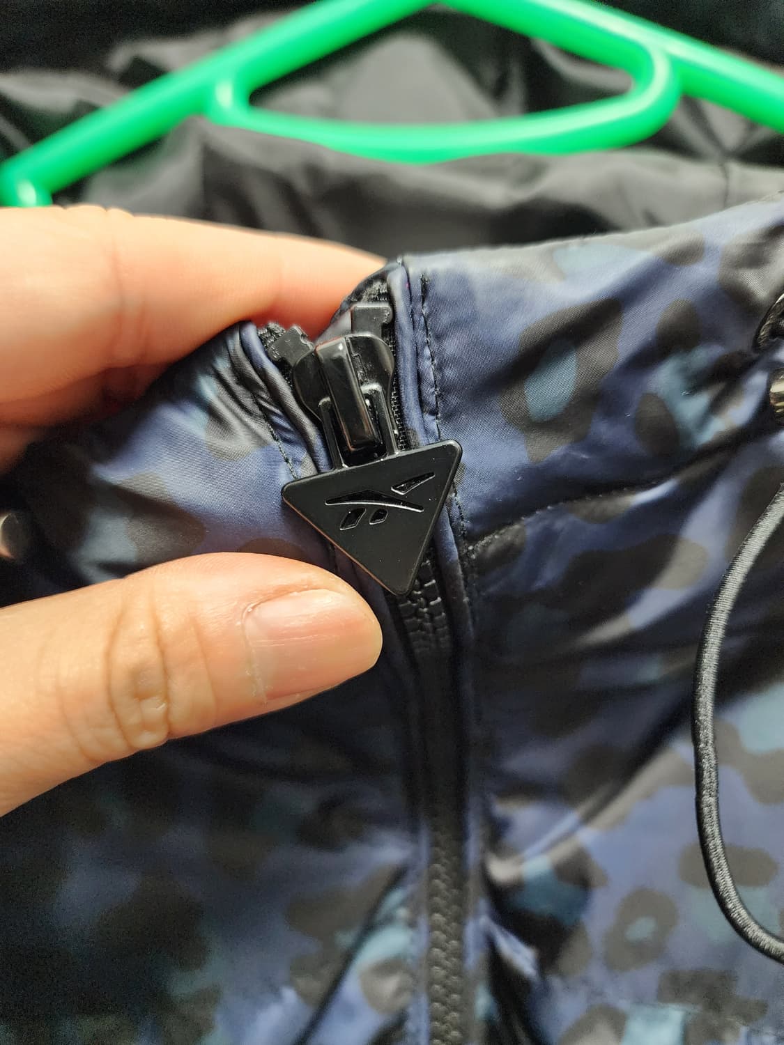 리복 레오파드 숏패딩  상품이미지3