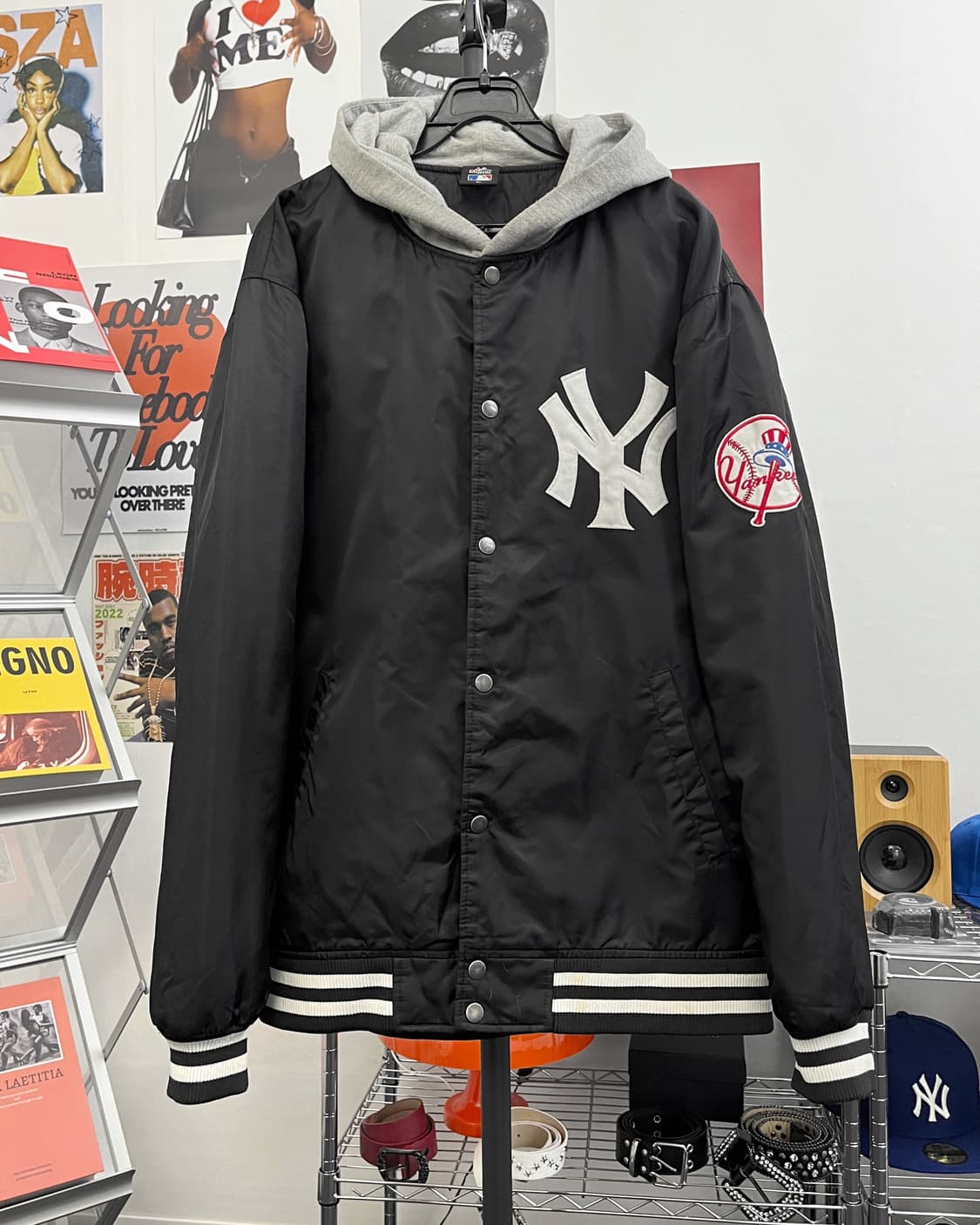 마제스틱 00s 뉴욕 양키즈 스타디움 점퍼 블랙 상품이미지5