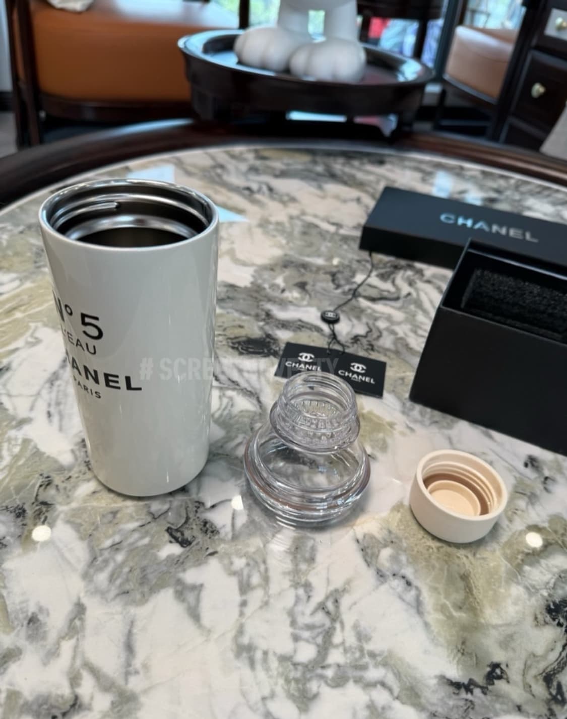 샤넬 뷰티 100주년 기념 한정판 보틀  텀블러 풀박스  상품이미지6