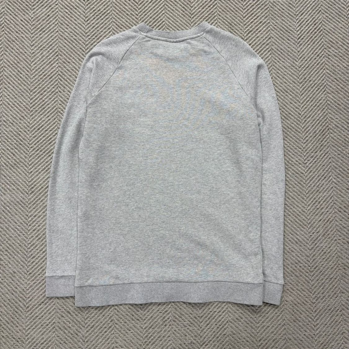 아디다스 베이직 로고 맨투맨 v1989 상품이미지2