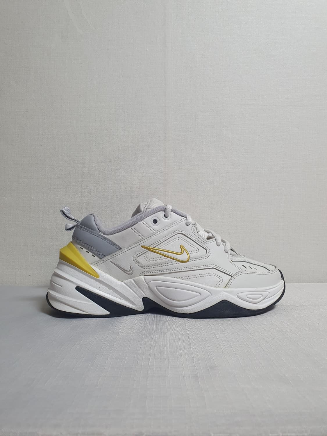 235mm 나이키 M2K 테크노 플래티넘 틴트 셀러리 운동화 상품이미지2