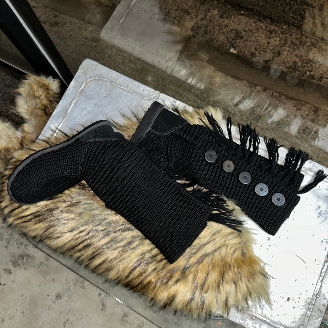 00s 레어 단추 5개 프린지 카디 어그 부츠 상품이미지3