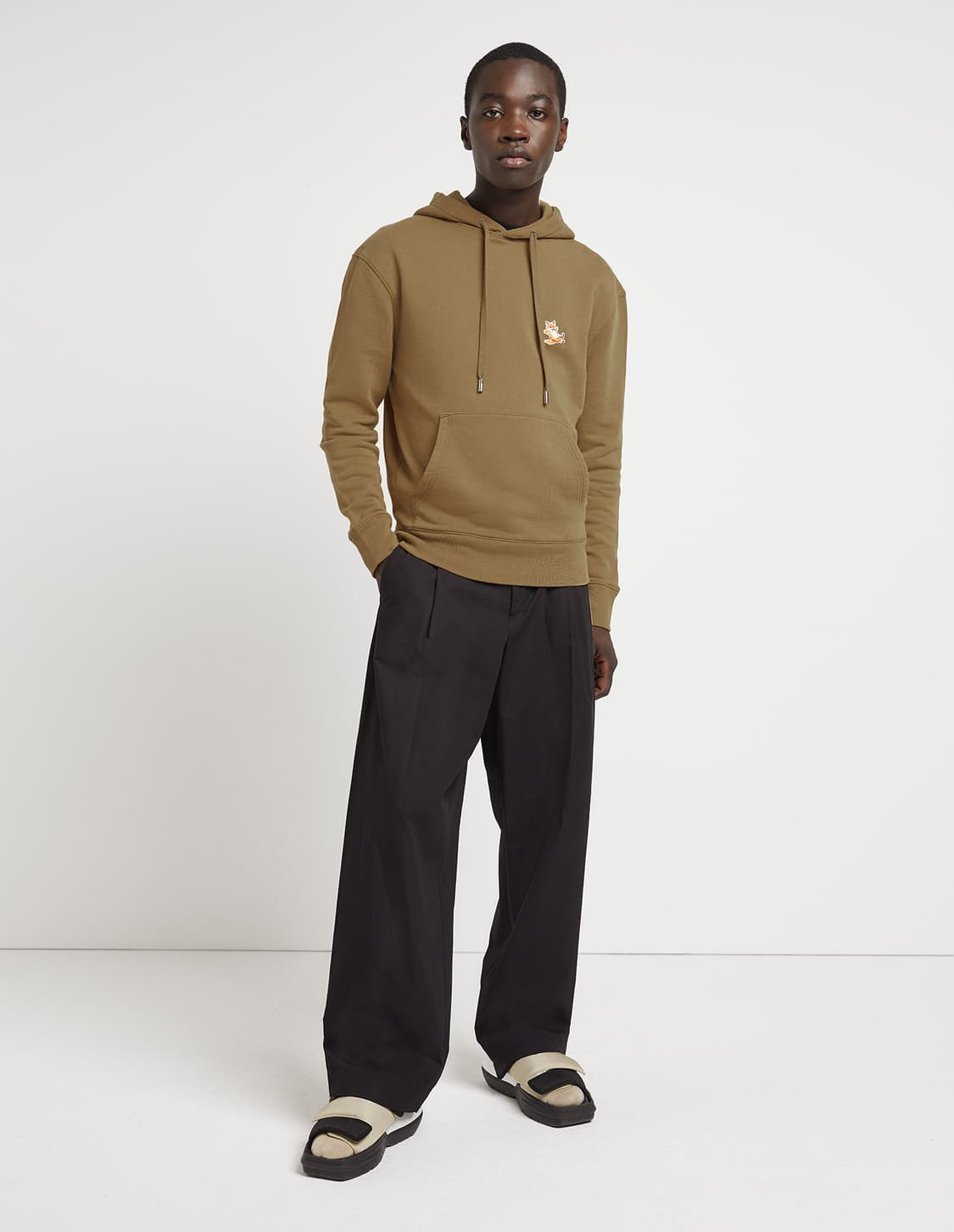 20FW 메종키츠네 칠랙스 로고 후드 카키 상품이미지9