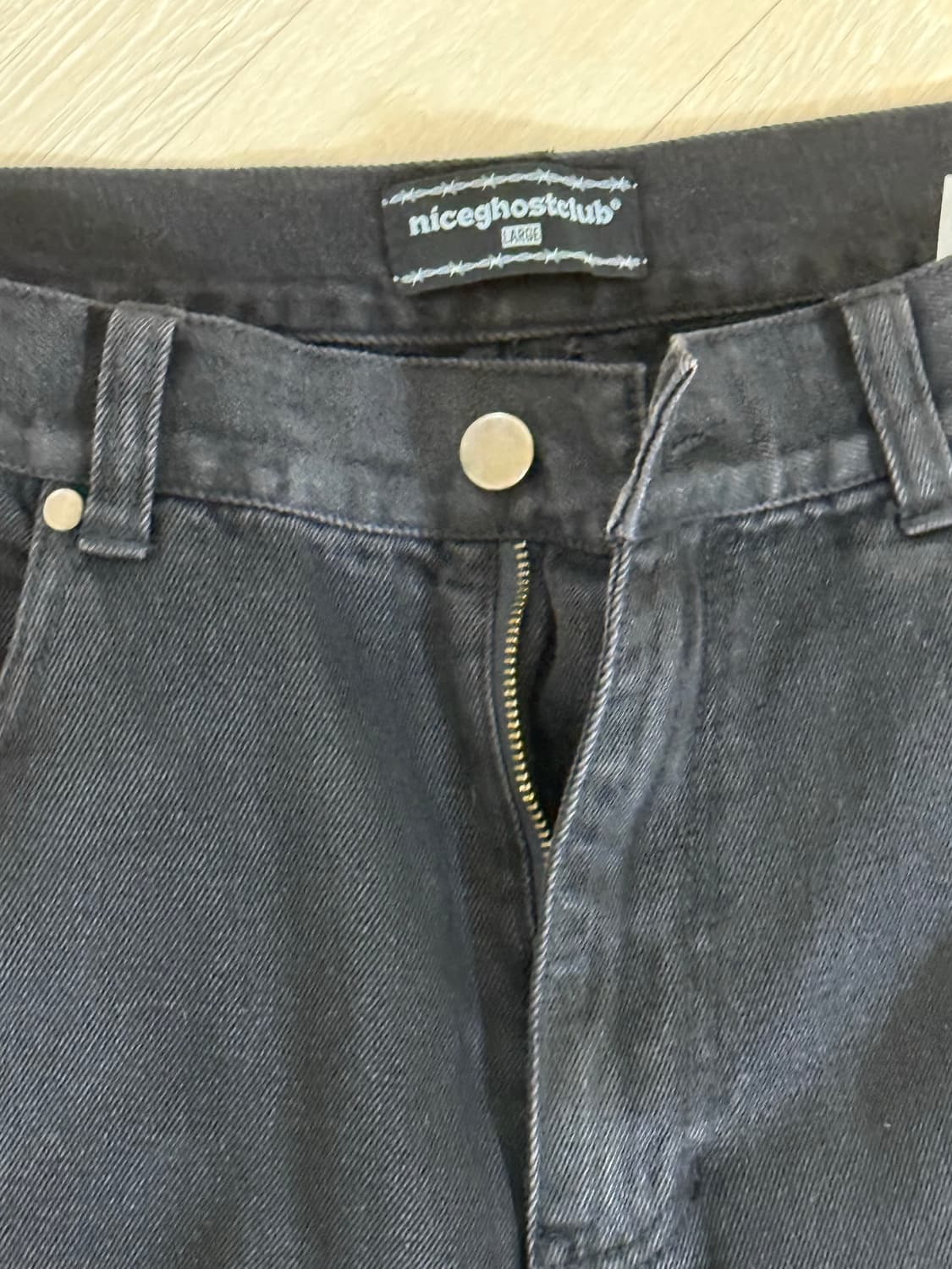 [L] 나이스고스트클럽 빅 와이드 코팅 진 블랙 상품이미지3