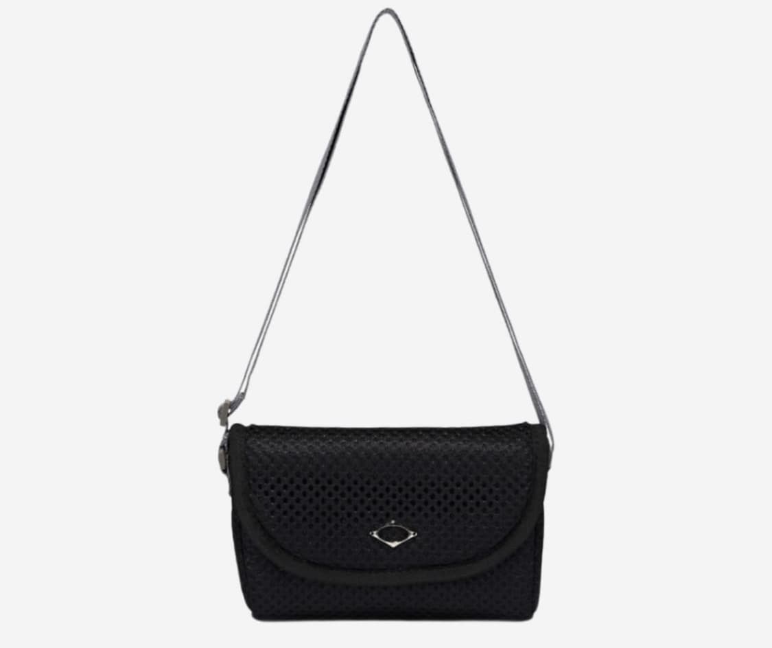 미스치프 쿠션 크로스백 블랙 상품이미지1